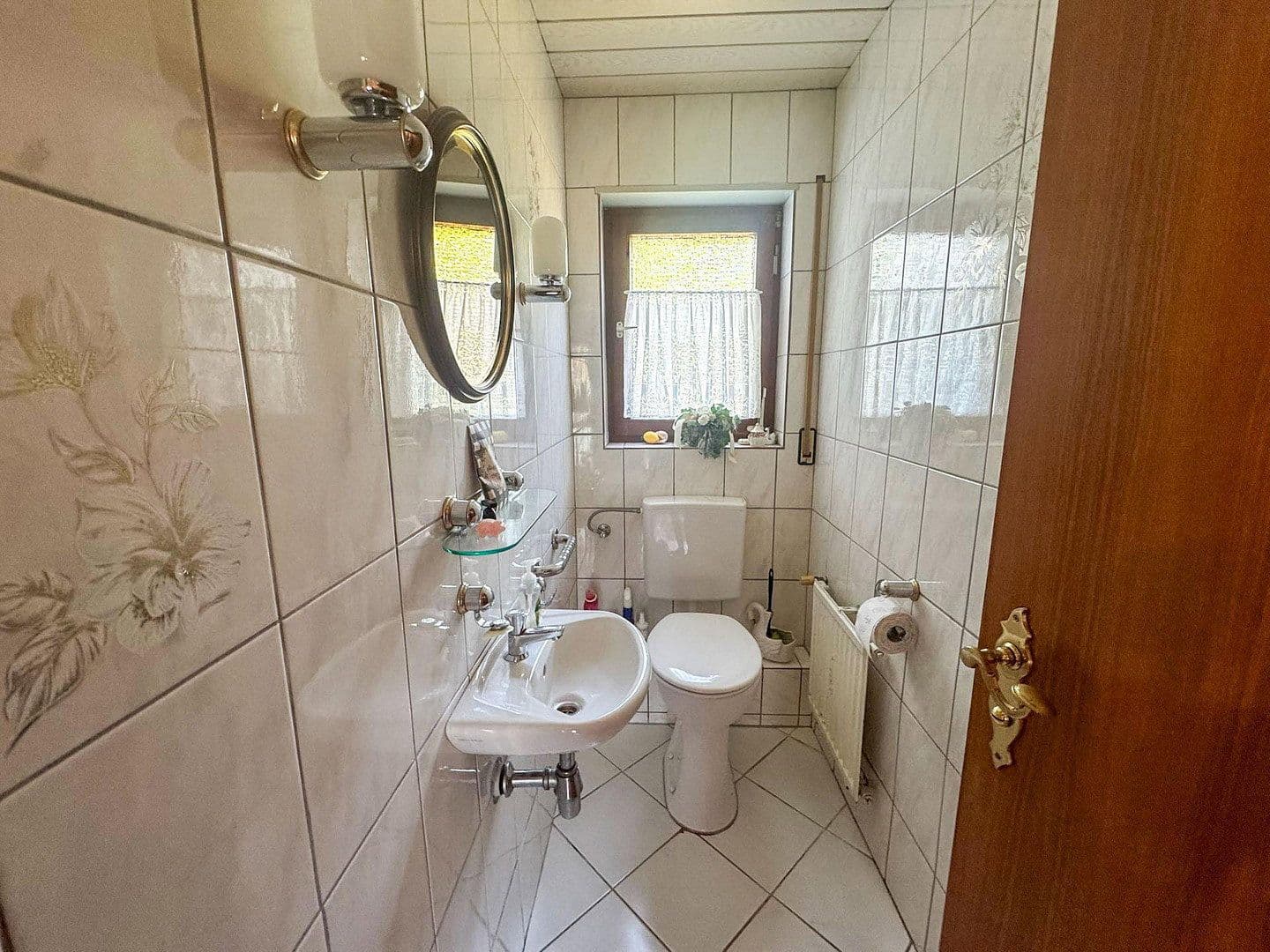 Predaj domu 214 m², pozemok 553 m², Heiligkreuzsteinach, Bádensko-Wurttembersko Predaj domu 214 m², pozemok 553 m², Heiligkreuzsteinach, Bádensko-Wurttembersko