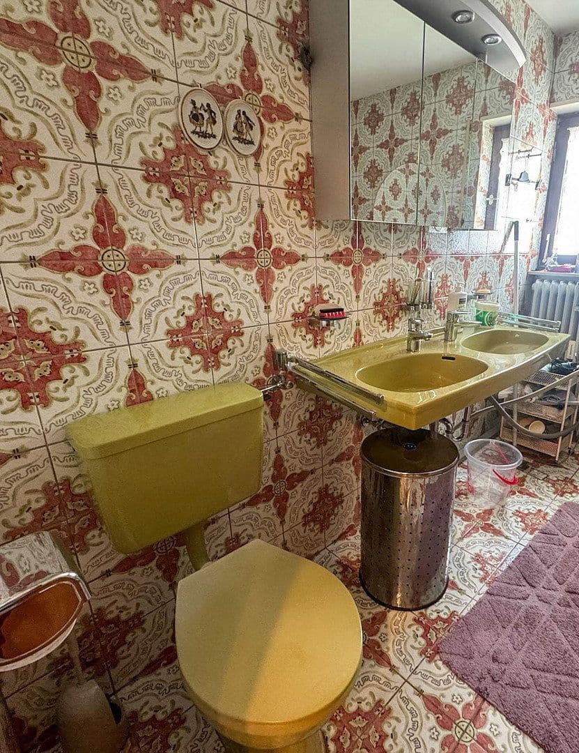 Predaj domu 214 m², pozemok 553 m², Heiligkreuzsteinach, Bádensko-Wurttembersko Predaj domu 214 m², pozemok 553 m², Heiligkreuzsteinach, Bádensko-Wurttembersko