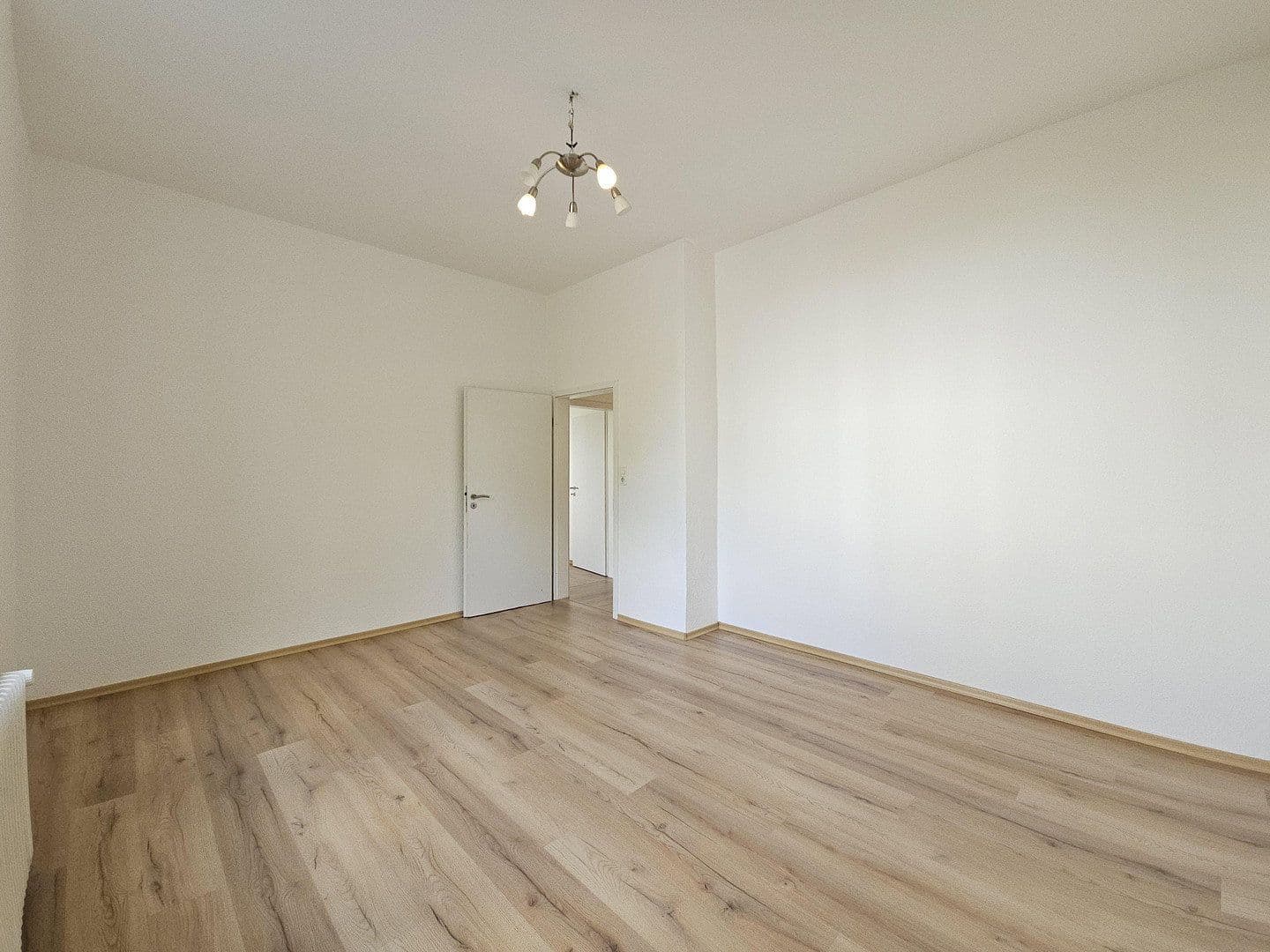 Prenájom bytu 3-izbový 88 m², Niedersteinanlage 3, Lüdenscheid, Severné Porýnie - Westfálsko Prenájom bytu 3-izbový 88 m², Niedersteinanlage 3, Lüdenscheid, Severné Porýnie - Westfálsko