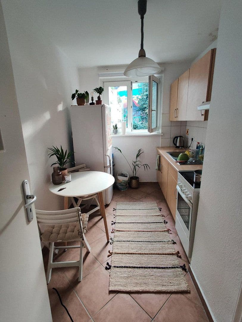 Prenájom bytu 2-izbový 49 m², Treptower Str. 64, Berlin, Berlín Prenájom bytu 2-izbový 49 m², Treptower Str. 64, Berlin, Berlín