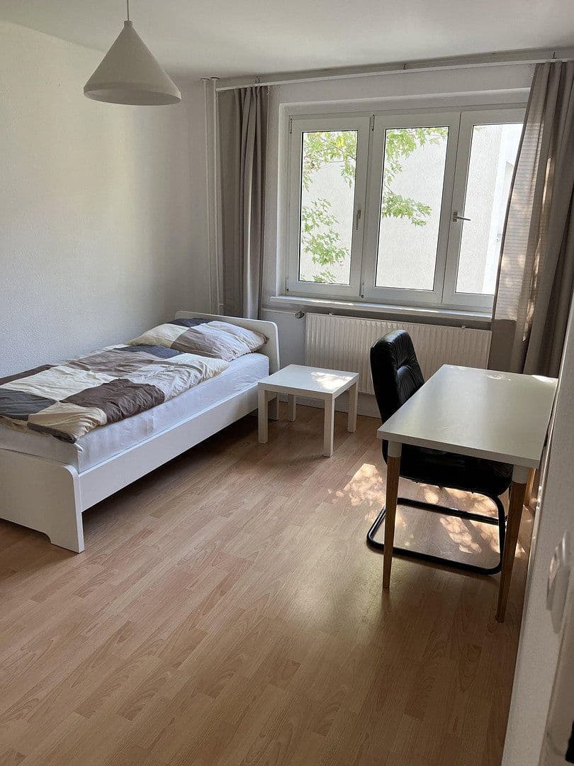 Prenájom bytu 2-izbový 49 m², Treptower Str. 64, Berlin, Berlín Prenájom bytu 2-izbový 49 m², Treptower Str. 64, Berlin, Berlín