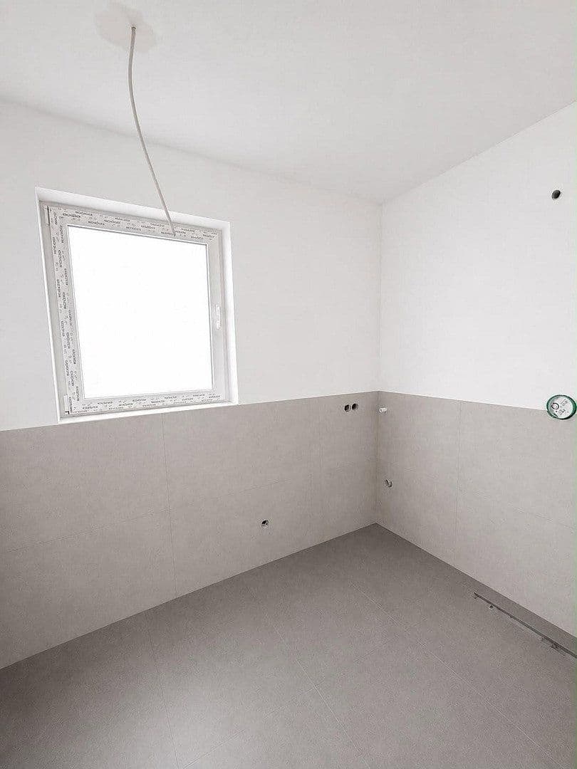 Prenájom bytu 4-izbový 98 m², Detmolder Straße 105, Bad Lippspringe, Severné Porýnie - Westfálsko Prenájom bytu 4-izbový 98 m², Detmolder Straße 105, Bad Lippspringe, Severné Porýnie - Westfálsko