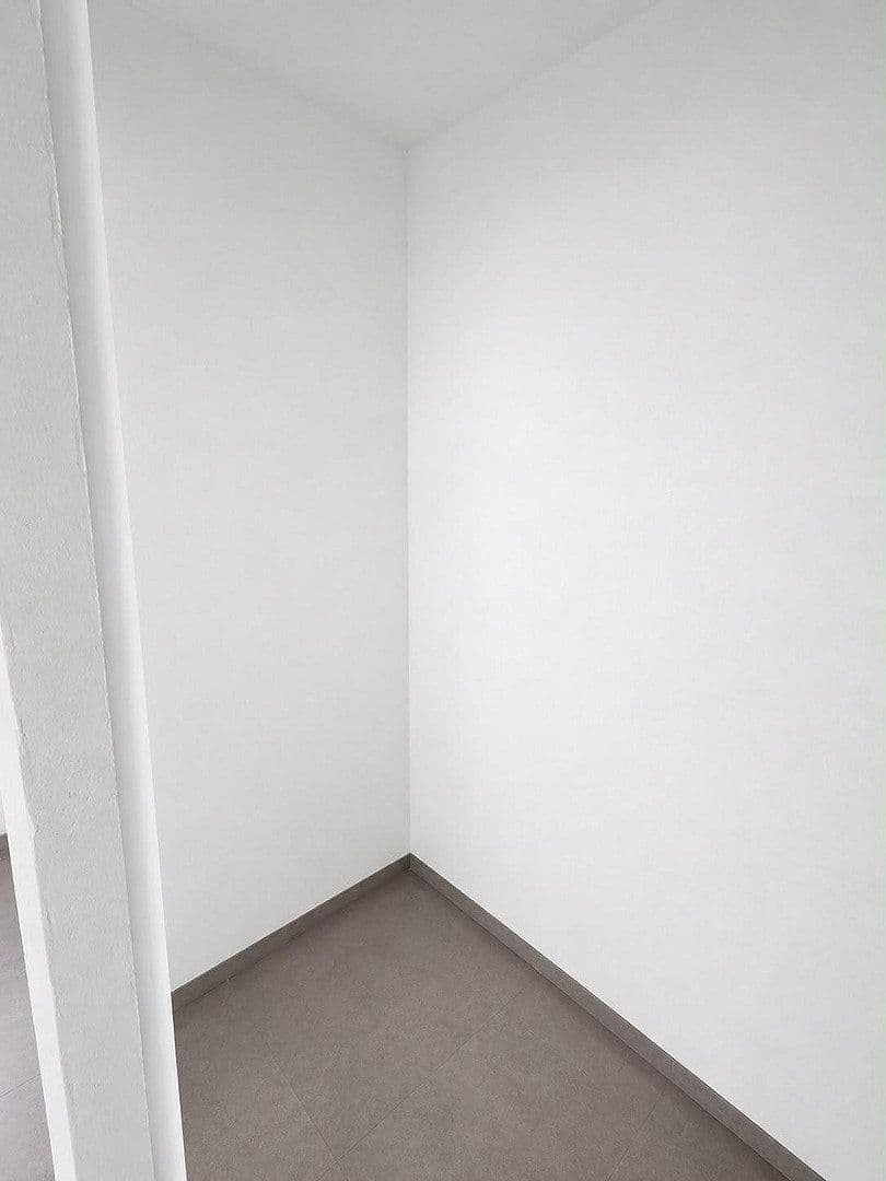 Prenájom bytu 4-izbový 98 m², Detmolder Straße 105, Bad Lippspringe, Severné Porýnie - Westfálsko Prenájom bytu 4-izbový 98 m², Detmolder Straße 105, Bad Lippspringe, Severné Porýnie - Westfálsko