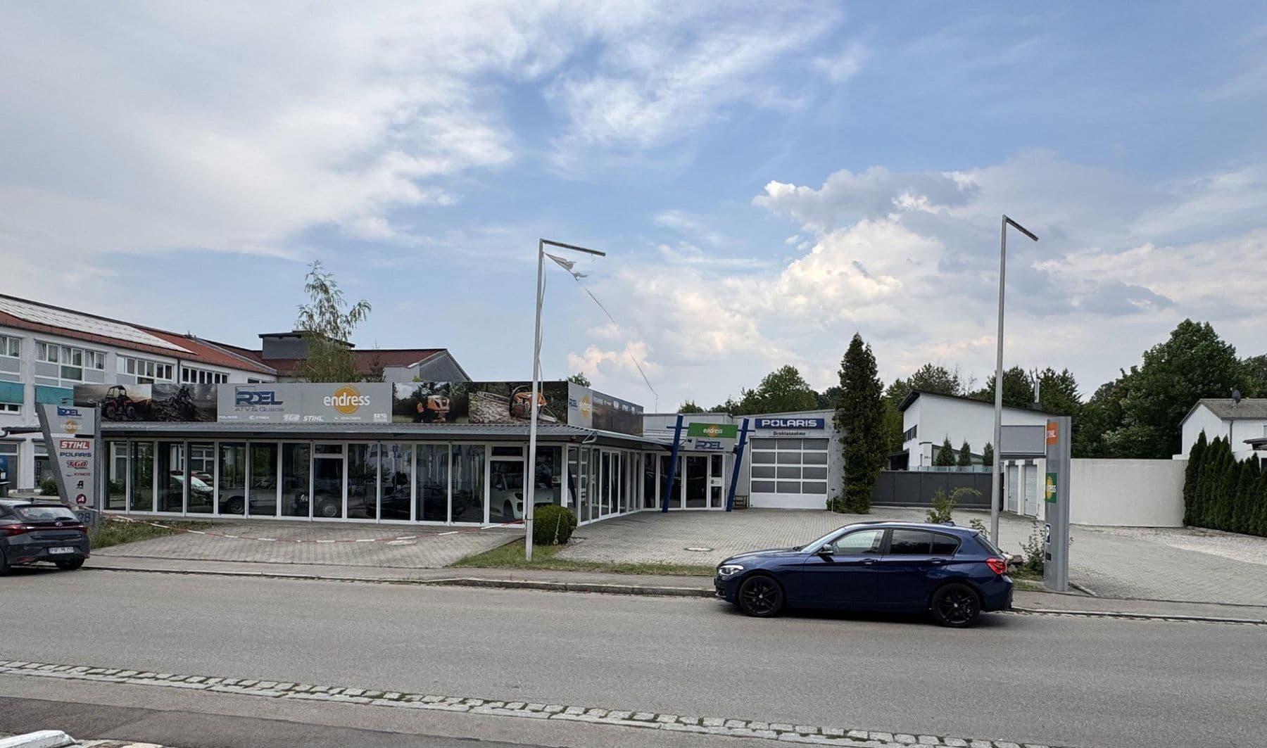 Predaj nebytového priestoru 3.300 m², Pfaffenhofen, Bavorsko Predaj nebytového priestoru 3.300 m², Pfaffenhofen, Bavorsko