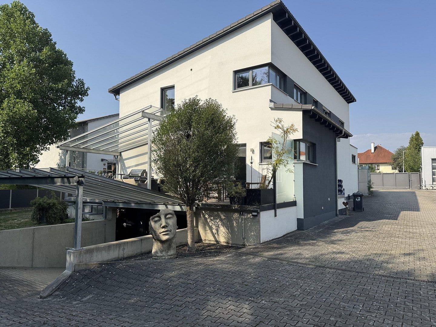 Predaj nebytového priestoru 3.300 m², Pfaffenhofen, Bavorsko Predaj nebytového priestoru 3.300 m², Pfaffenhofen, Bavorsko