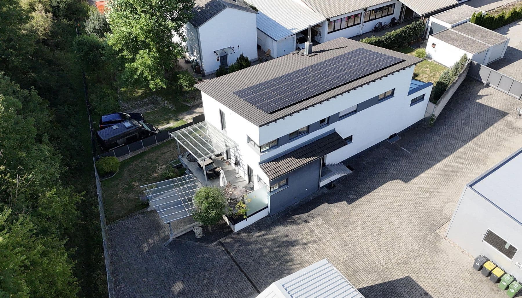 Predaj nebytového priestoru 3.300 m², Pfaffenhofen, Bavorsko Predaj nebytového priestoru 3.300 m², Pfaffenhofen, Bavorsko