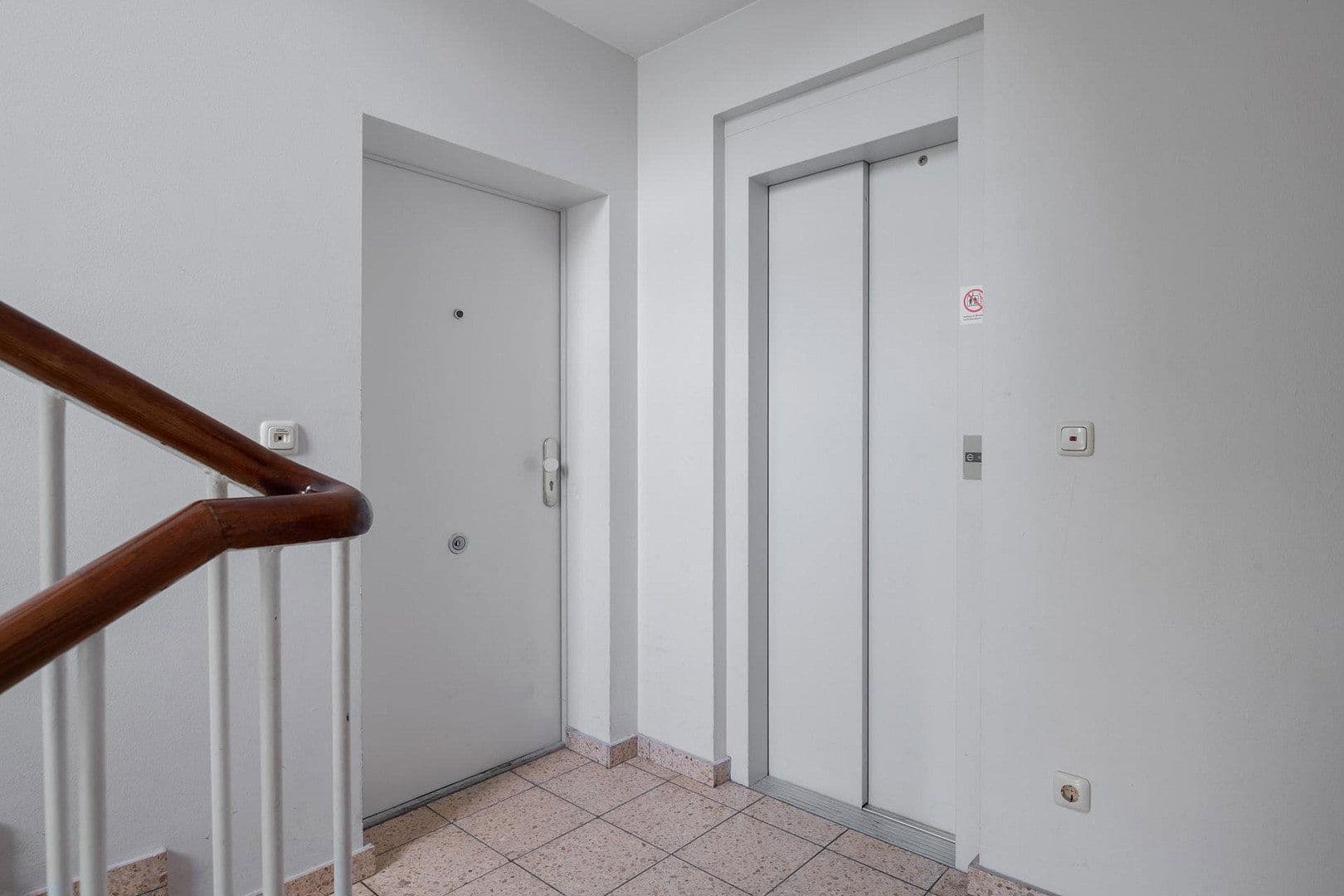 Predaj bytu 3-izbový 82 m², Schöneberger Straße 12, Friedrichshain-Kreuzberg - Kreuzberg, Berlín Predaj bytu 3-izbový 82 m², Schöneberger Straße 12, Friedrichshain-Kreuzberg - Kreuzberg, Berlín