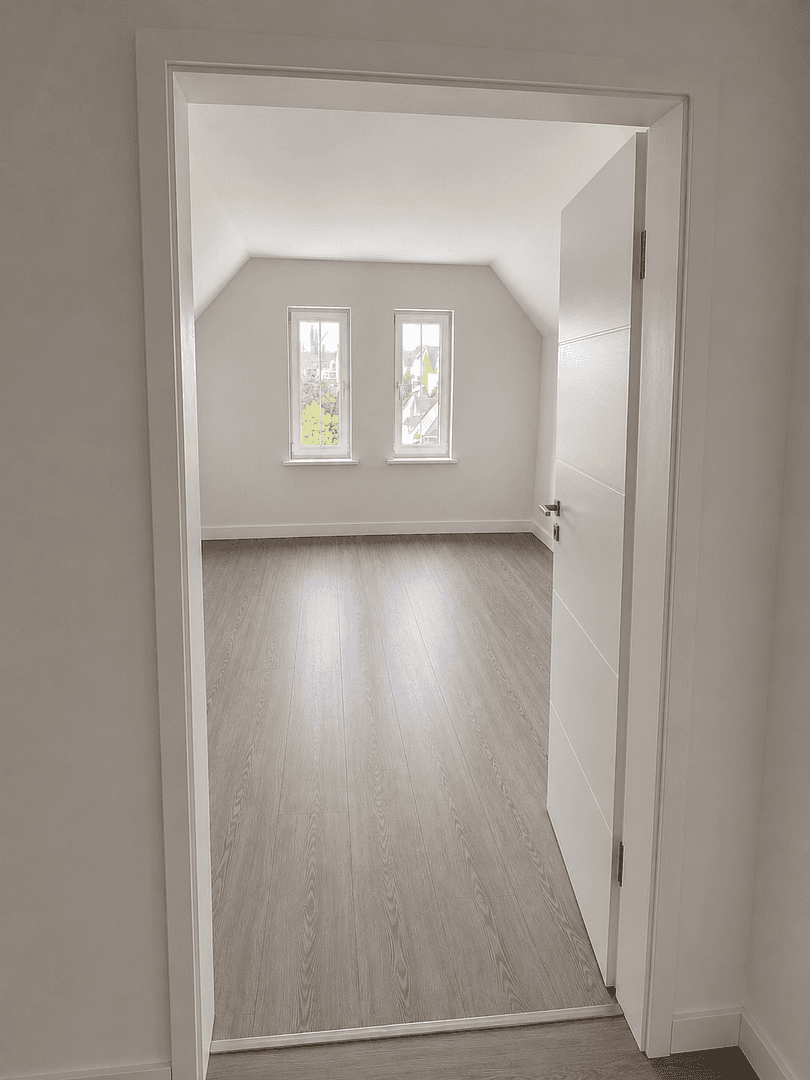 Prenájom bytu 3-izbový 102 m², Kassel, Hesensko Prenájom bytu 3-izbový 102 m², Kassel, Hesensko
