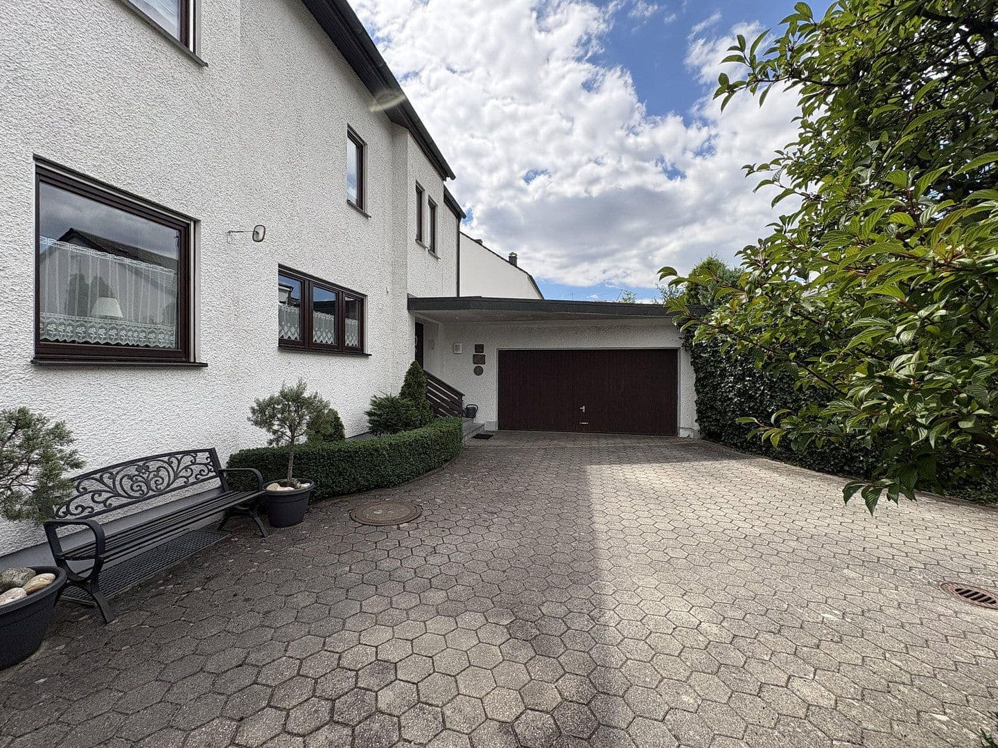 Predaj domu 181 m², pozemok 671 m², Wendlerstr. 9a, Regensburg, Bavorsko Predaj domu 181 m², pozemok 671 m², Wendlerstr. 9a, Regensburg, Bavorsko