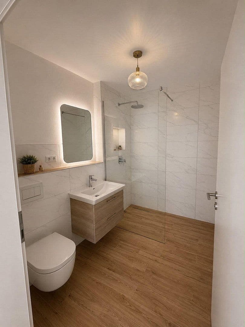 Prenájom bytu 3-izbový 95 m², Baden-Baden, Bádensko-Wurttembersko Prenájom bytu 3-izbový 95 m², Baden-Baden, Bádensko-Wurttembersko