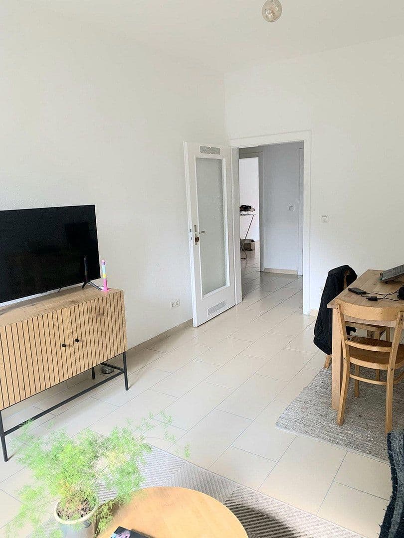 Prenájom bytu 3-izbový 65 m², Prinzenstr. 65, Duisburg, Severné Porýnie - Westfálsko Prenájom bytu 3-izbový 65 m², Prinzenstr. 65, Duisburg, Severné Porýnie - Westfálsko