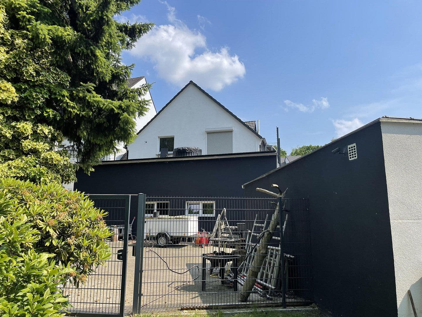 Predaj domu 250 m², pozemok 989 m², Kappenstraße 21, Mülheim an der Ruhr, Severné Porýnie - Westfálsko Predaj domu 250 m², pozemok 989 m², Kappenstraße 21, Mülheim an der Ruhr, Severné Porýnie - Westfálsko