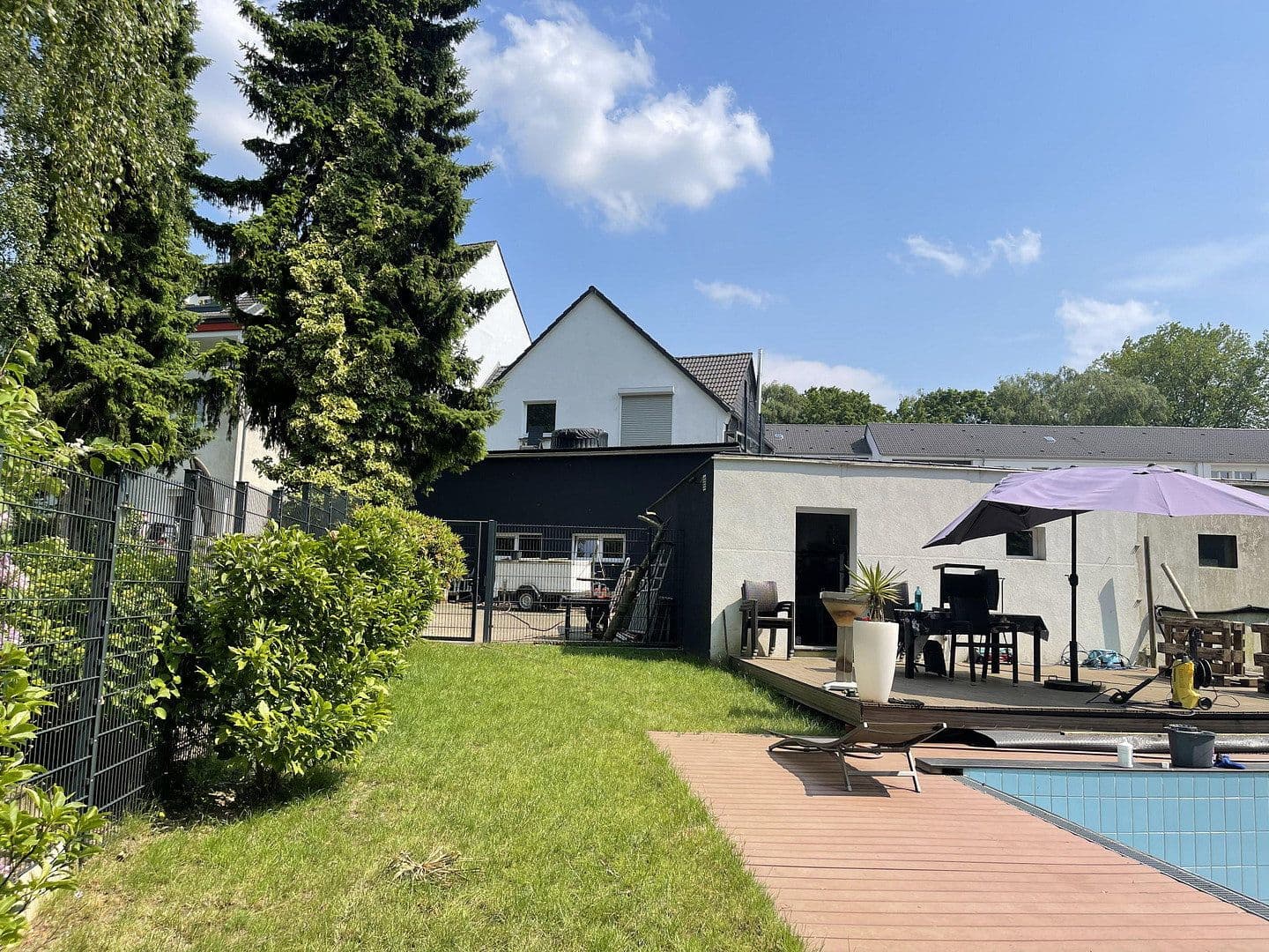 Predaj domu 250 m², pozemok 989 m², Kappenstraße 21, Mülheim an der Ruhr, Severné Porýnie - Westfálsko Predaj domu 250 m², pozemok 989 m², Kappenstraße 21, Mülheim an der Ruhr, Severné Porýnie - Westfálsko