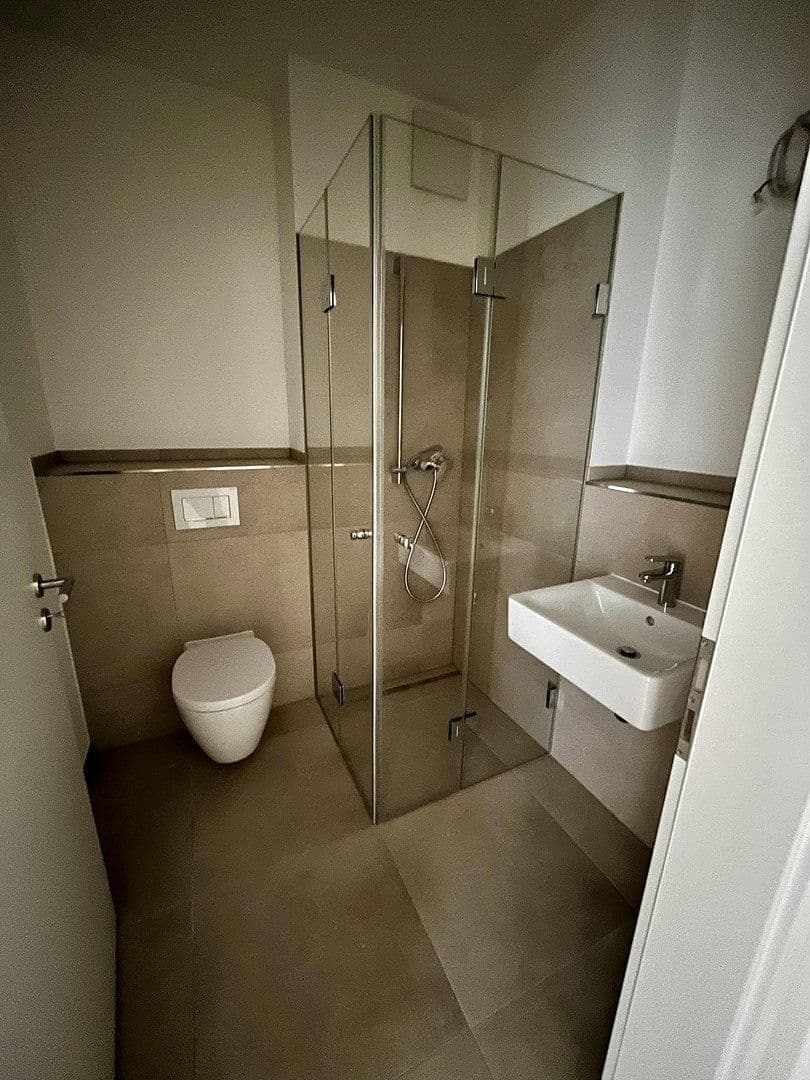 Prenájom bytu 4-izbový 100 m², Alte Str. 30, Frechen, Severné Porýnie - Westfálsko Prenájom bytu 4-izbový 100 m², Alte Str. 30, Frechen, Severné Porýnie - Westfálsko