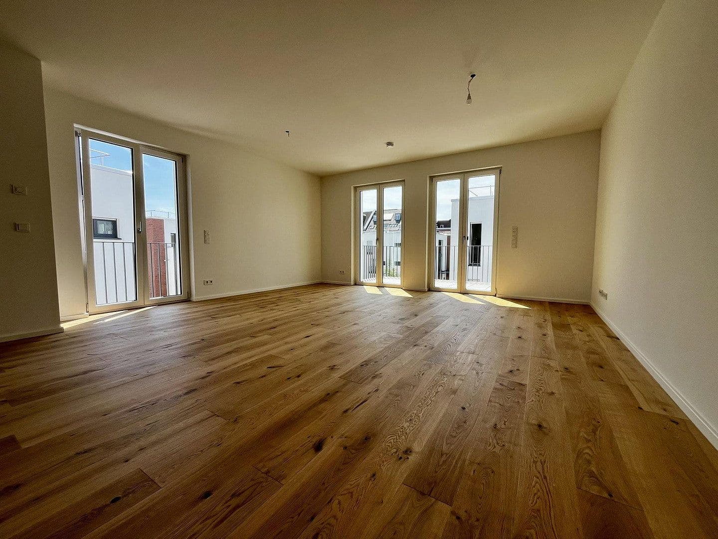 Prenájom bytu 3-izbový 95 m², Alte Str. 30, Frechen, Severné Porýnie - Westfálsko Prenájom bytu 3-izbový 95 m², Alte Str. 30, Frechen, Severné Porýnie - Westfálsko