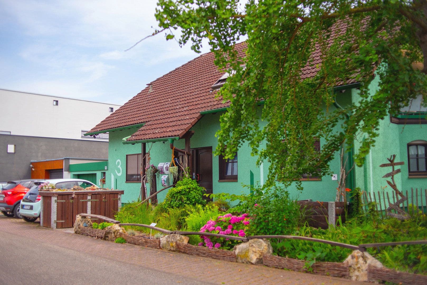 Predaj domu 226 m², pozemok 546 m², Fußgönheim, Porýnie-Falcko Predaj domu 226 m², pozemok 546 m², Fußgönheim, Porýnie-Falcko