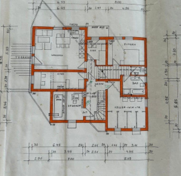 Prenájom bytu 3-izbový 120 m², Frankenweg 13, Rot am See, Bádensko-Wurttembersko Prenájom bytu 3-izbový 120 m², Frankenweg 13, Rot am See, Bádensko-Wurttembersko
