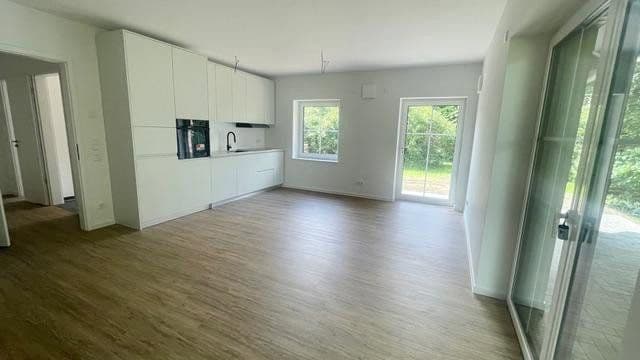Prenájom bytu 3-izbový 82 m², Hollernstr. 109 B, Hollern-Twielenfleth, Dolné Sasko Prenájom bytu 3-izbový 82 m², Hollernstr. 109 B, Hollern-Twielenfleth, Dolné Sasko