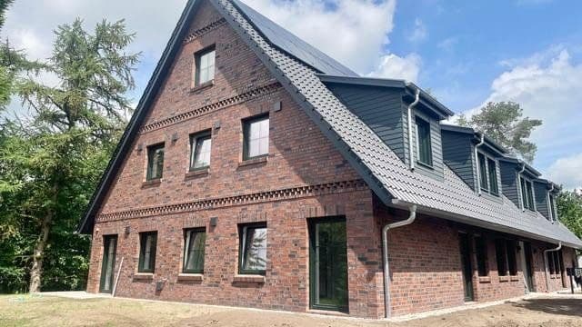 Prenájom bytu 3-izbový 82 m², Hollernstr. 109 B, Hollern-Twielenfleth, Dolné Sasko Prenájom bytu 3-izbový 82 m², Hollernstr. 109 B, Hollern-Twielenfleth, Dolné Sasko