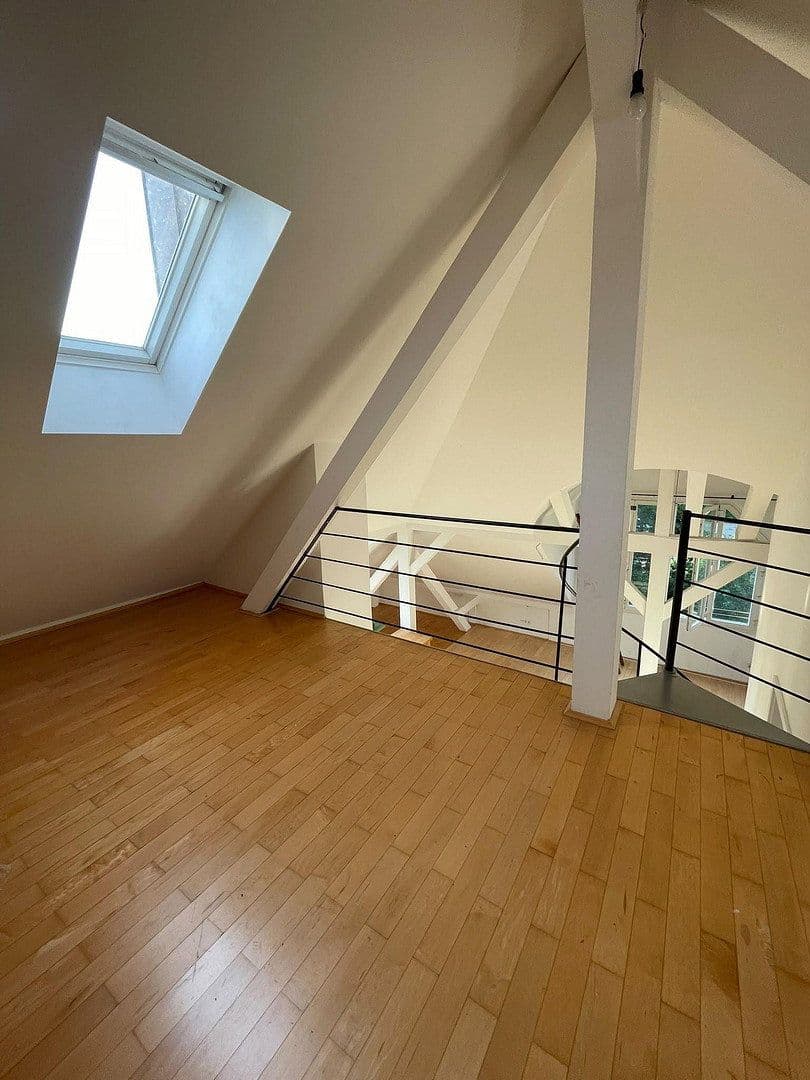 Predaj bytu 3-izbový 130 m², München, Bavorsko Predaj bytu 3-izbový 130 m², München, Bavorsko