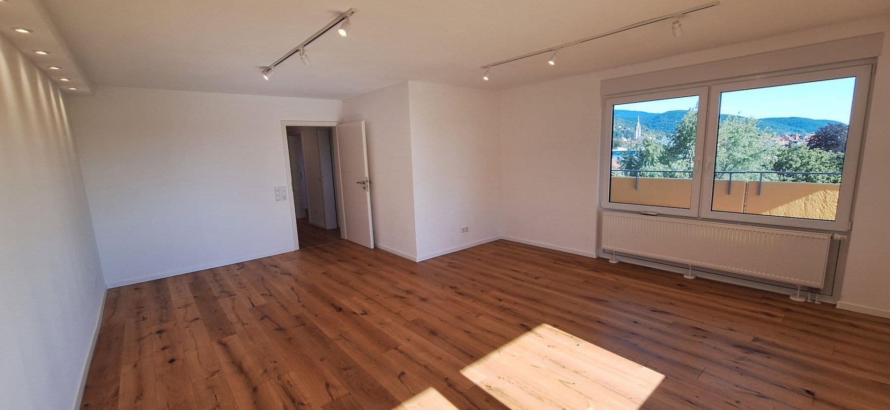 Predaj bytu 4-izbový 107 m², Heidelberg, Bádensko-Wurttembersko Predaj bytu 4-izbový 107 m², Heidelberg, Bádensko-Wurttembersko