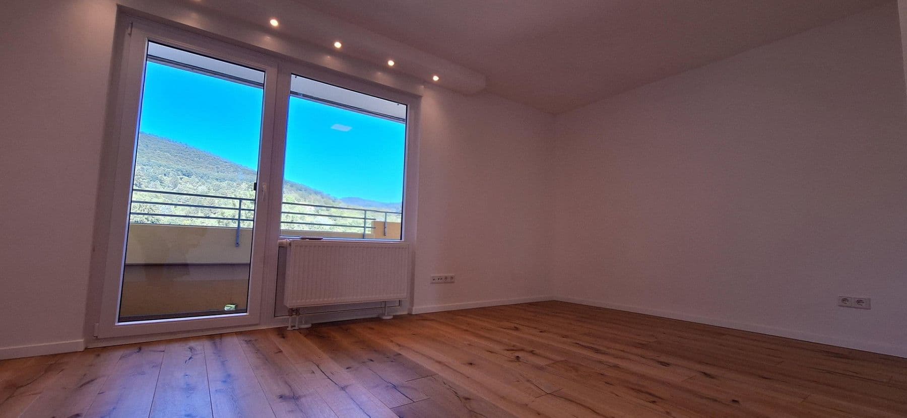 Predaj bytu 4-izbový 107 m², Heidelberg, Bádensko-Wurttembersko Predaj bytu 4-izbový 107 m², Heidelberg, Bádensko-Wurttembersko