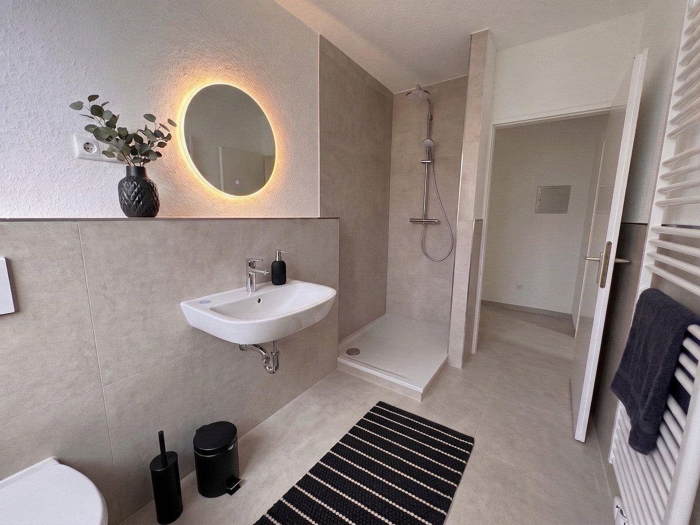 Prenájom bytu 4-izbový 81 m², Hengistweg 25, Bünde, Severné Porýnie - Westfálsko Prenájom bytu 4-izbový 81 m², Hengistweg 25, Bünde, Severné Porýnie - Westfálsko