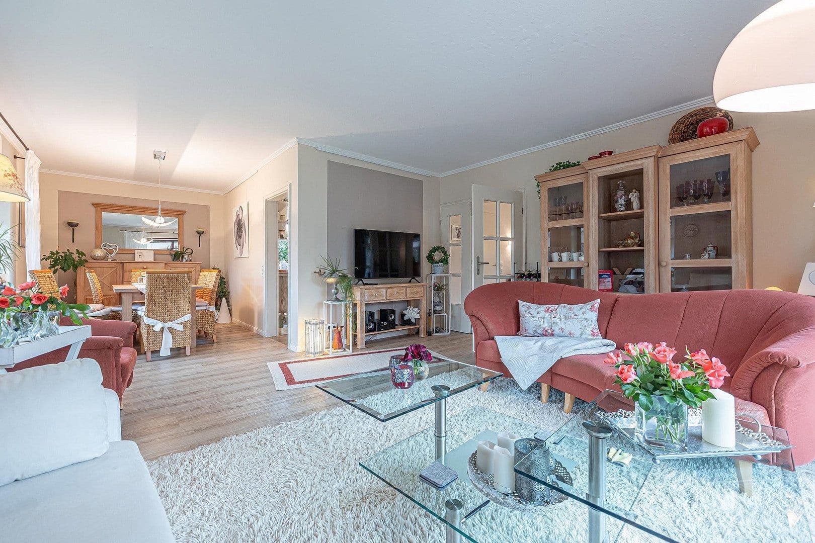 Predaj domu 200 m², pozemok 1.100 m², Rabel, Šlezvicko-Holštajnsko Predaj domu 200 m², pozemok 1.100 m², Rabel, Šlezvicko-Holštajnsko
