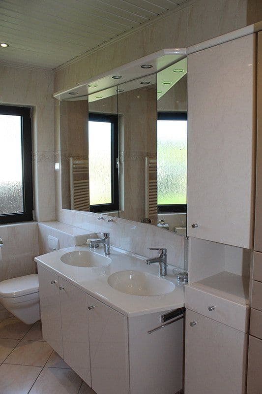 Predaj domu 231 m², pozemok 995 m², Ahornstraße 48, Leun, Hesensko Predaj domu 231 m², pozemok 995 m², Ahornstraße 48, Leun, Hesensko