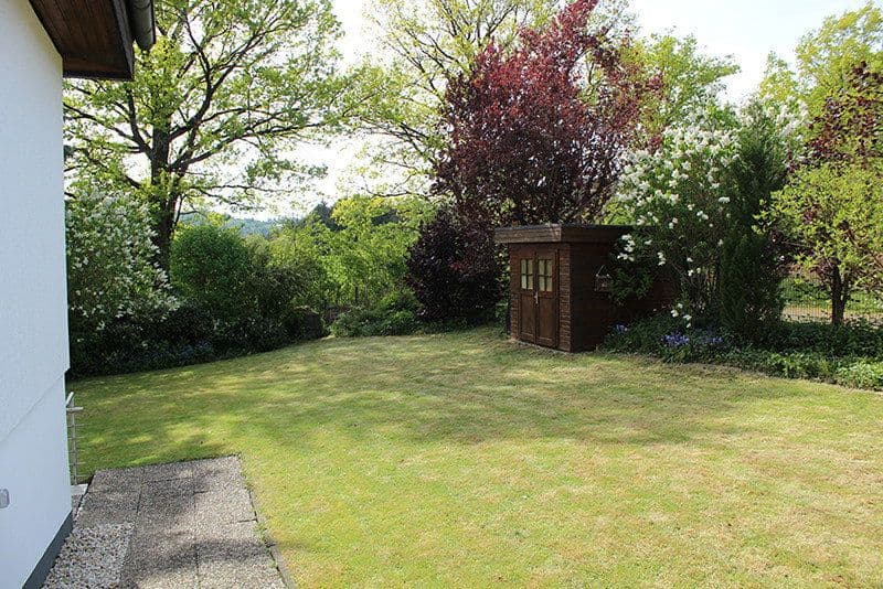 Predaj domu 231 m², pozemok 995 m², Ahornstraße 48, Leun, Hesensko Predaj domu 231 m², pozemok 995 m², Ahornstraße 48, Leun, Hesensko