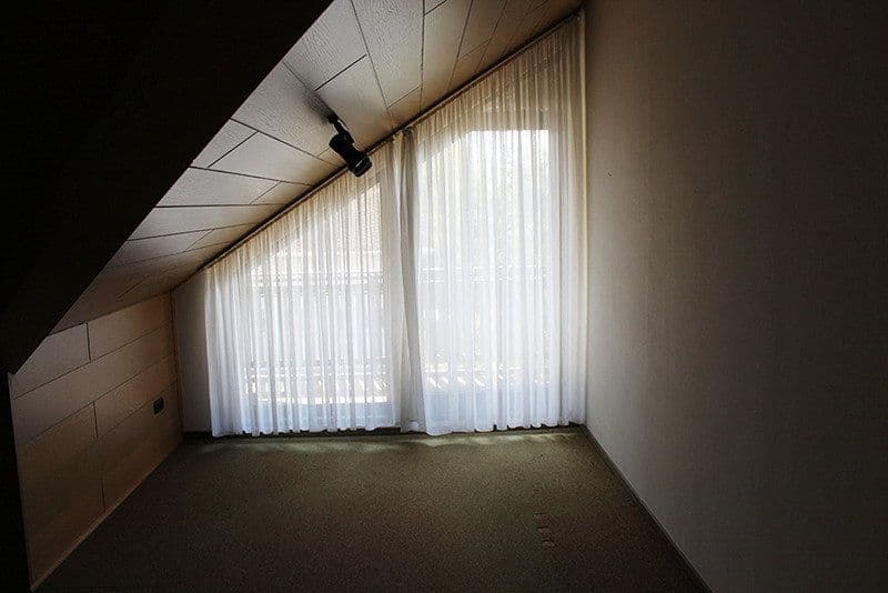 Predaj domu 231 m², pozemok 995 m², Ahornstraße 48, Leun, Hesensko Predaj domu 231 m², pozemok 995 m², Ahornstraße 48, Leun, Hesensko