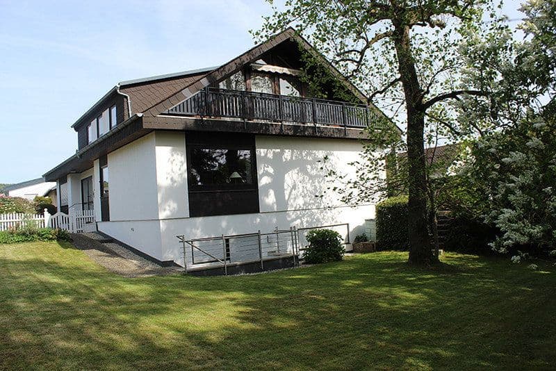Predaj domu 231 m², pozemok 995 m², Ahornstraße 48, Leun, Hesensko Predaj domu 231 m², pozemok 995 m², Ahornstraße 48, Leun, Hesensko