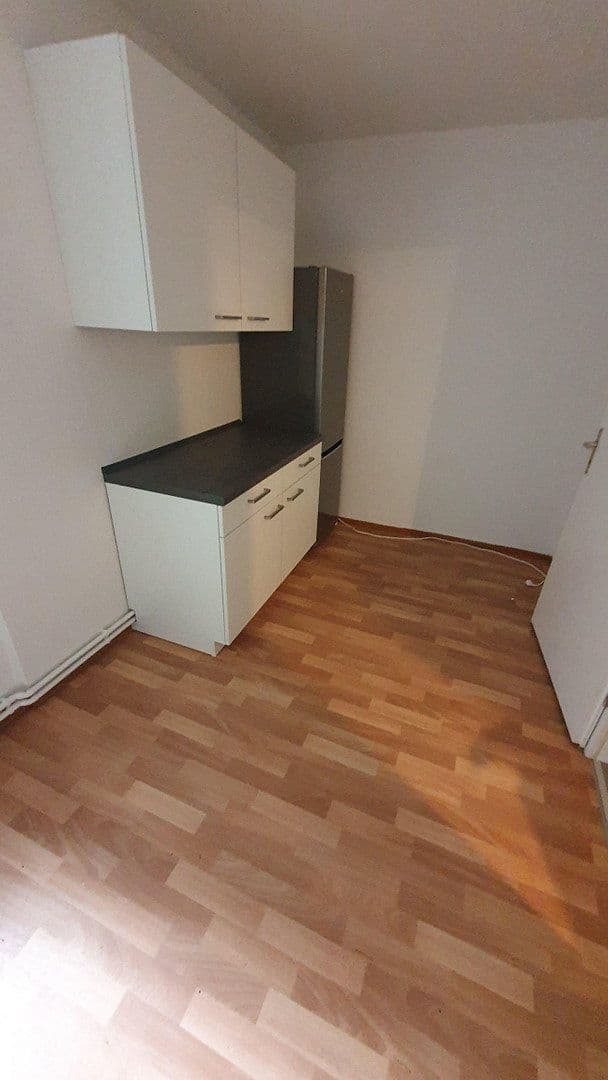 Prenájom bytu 3-izbový 82 m², Tribseer Str. 29, Stralsund, Meklenbursko-Predpomoransko Prenájom bytu 3-izbový 82 m², Tribseer Str. 29, Stralsund, Meklenbursko-Predpomoransko