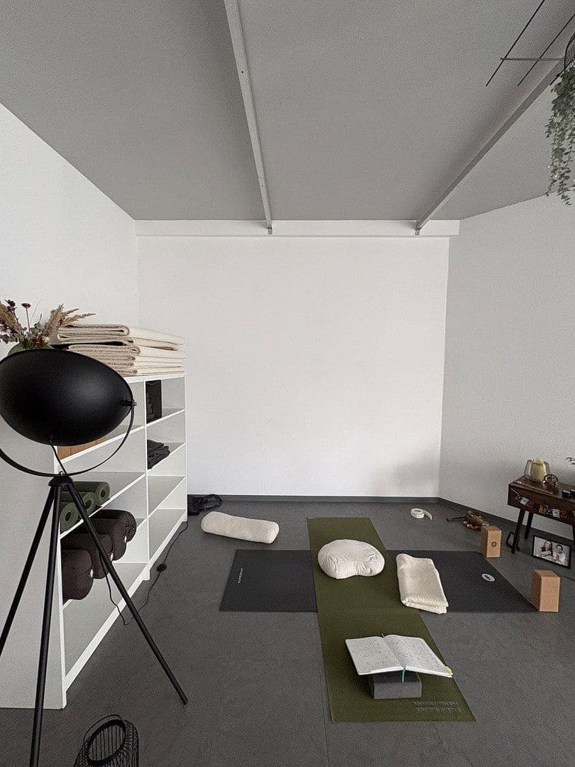 Prenájom kancelárie 110 m², Herforder Str. 7, Bad Oeynhausen, Severné Porýnie - Westfálsko Prenájom kancelárie 110 m², Herforder Str. 7, Bad Oeynhausen, Severné Porýnie - Westfálsko