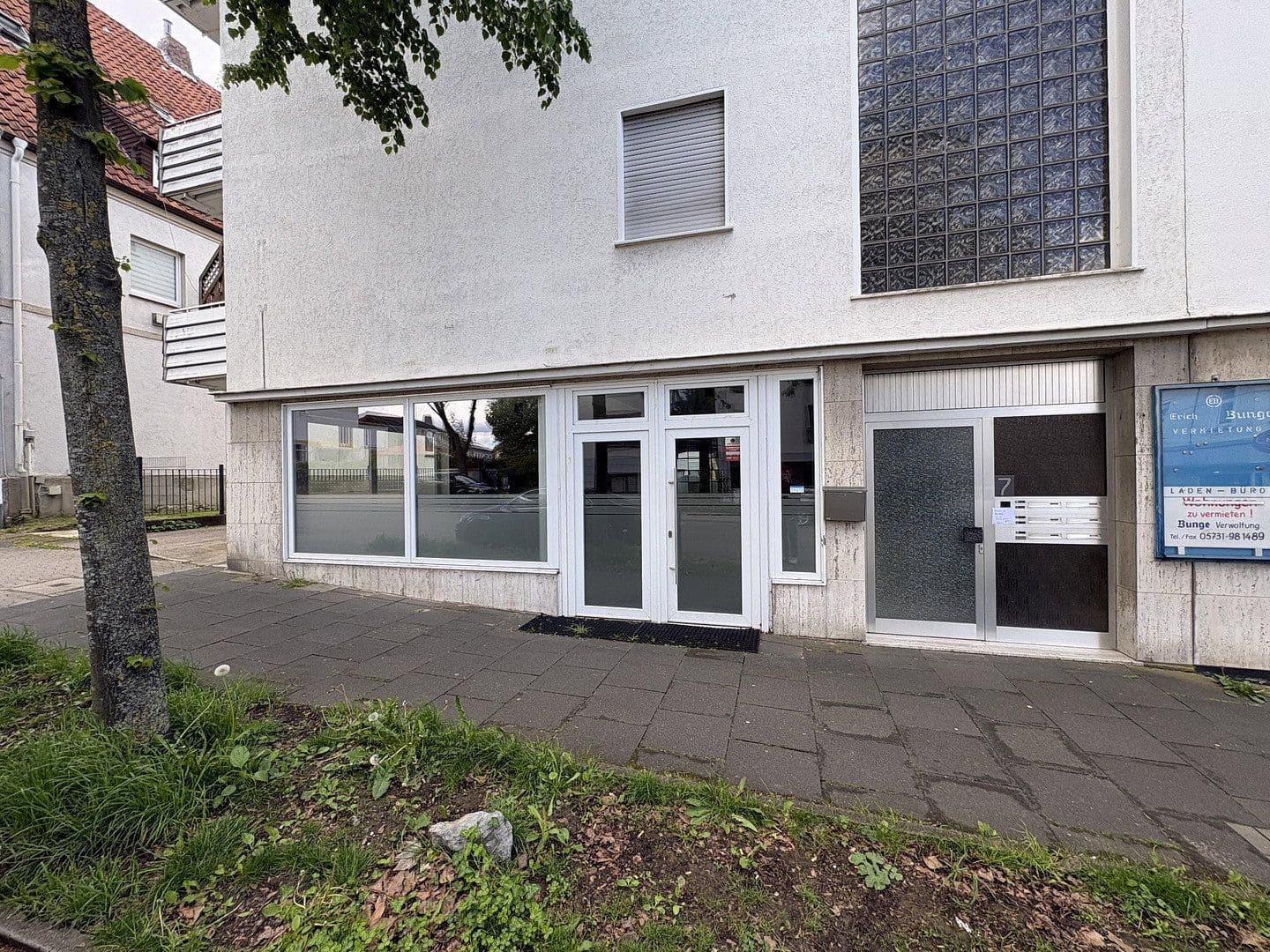 Prenájom kancelárie 110 m², Herforder Str. 7, Bad Oeynhausen, Severné Porýnie - Westfálsko Prenájom kancelárie 110 m², Herforder Str. 7, Bad Oeynhausen, Severné Porýnie - Westfálsko