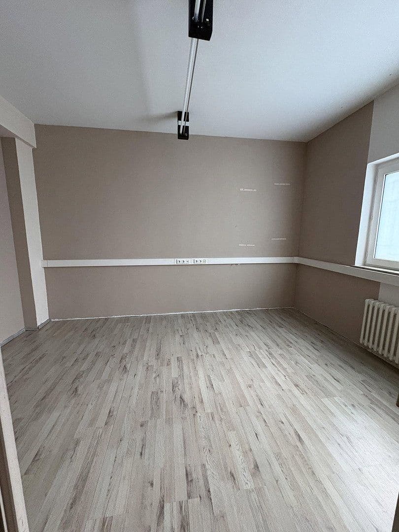 Prenájom kancelárie 110 m², Herforder Str. 7, Bad Oeynhausen, Severné Porýnie - Westfálsko Prenájom kancelárie 110 m², Herforder Str. 7, Bad Oeynhausen, Severné Porýnie - Westfálsko