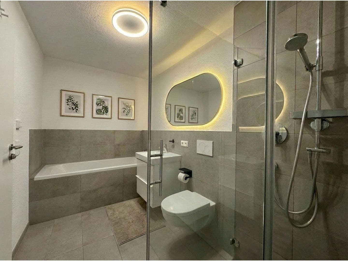 Predaj domu 115 m², pozemok 92 m², Kaufbeuren, Bavorsko Predaj domu 115 m², pozemok 92 m², Kaufbeuren, Bavorsko