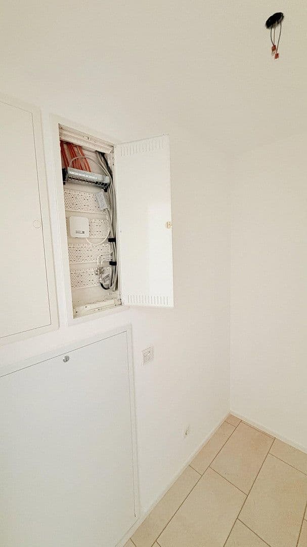 Prenájom bytu 2-izbový 53 m², Berchtersgadener Straße 13, Burghausen, Bavorsko Prenájom bytu 2-izbový 53 m², Berchtersgadener Straße 13, Burghausen, Bavorsko