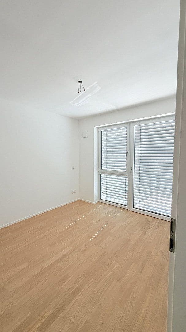 Prenájom bytu 2-izbový 53 m², Berchtersgadener Straße 13, Burghausen, Bavorsko Prenájom bytu 2-izbový 53 m², Berchtersgadener Straße 13, Burghausen, Bavorsko