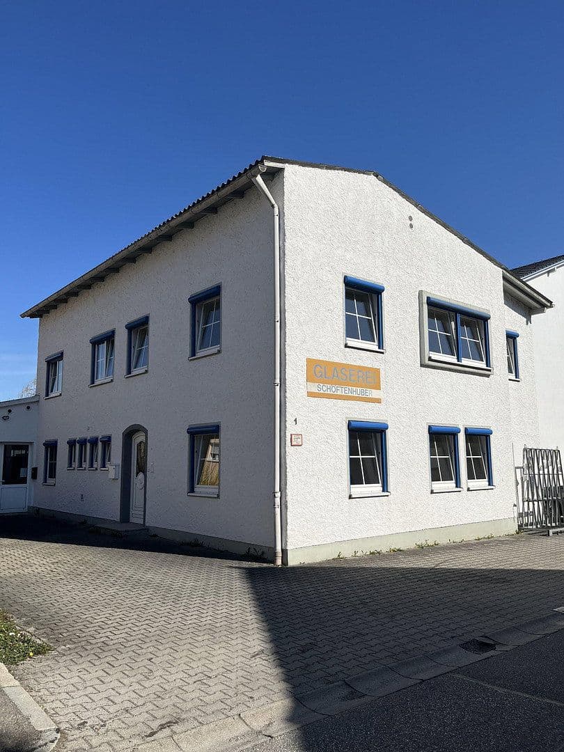 Predaj domu 245 m², pozemok 550 m², Auweg 1, Eggenfelden, Bavorsko Predaj domu 245 m², pozemok 550 m², Auweg 1, Eggenfelden, Bavorsko