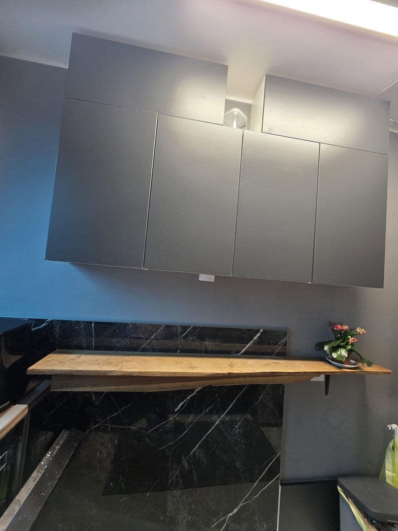 Prenájom bytu 3-izbový 93 m², Josef-Neuberger-Straße 26, Düsseldorf, Severné Porýnie - Westfálsko Prenájom bytu 3-izbový 93 m², Josef-Neuberger-Straße 26, Düsseldorf, Severné Porýnie - Westfálsko