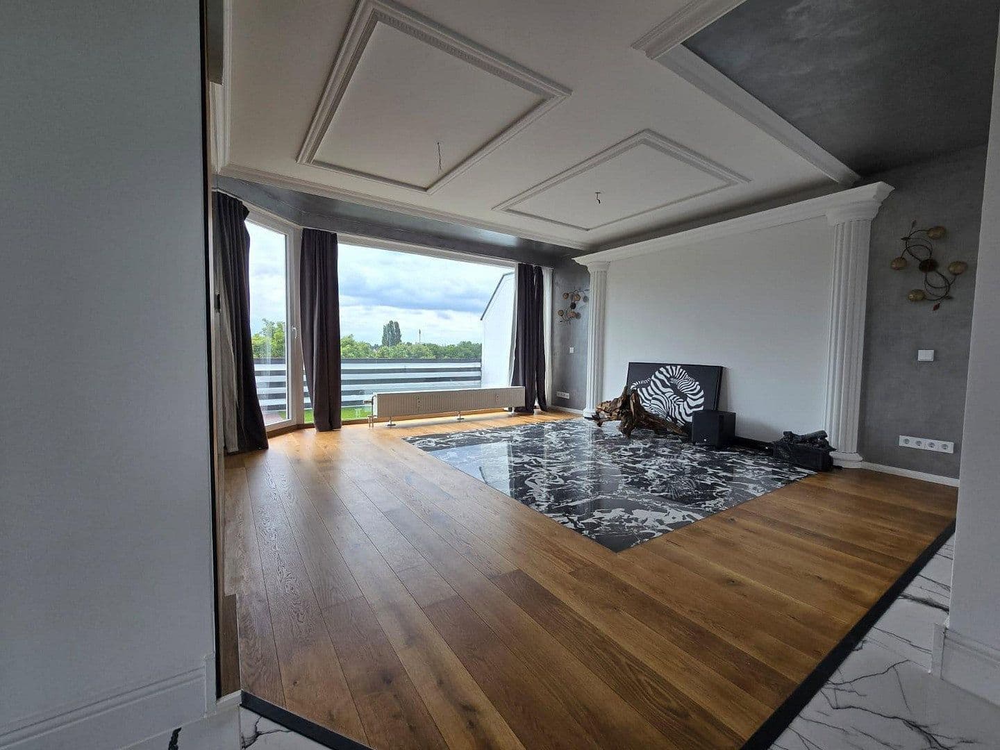 Prenájom bytu 3-izbový 93 m², Josef-Neuberger-Straße 26, Düsseldorf, Severné Porýnie - Westfálsko Prenájom bytu 3-izbový 93 m², Josef-Neuberger-Straße 26, Düsseldorf, Severné Porýnie - Westfálsko