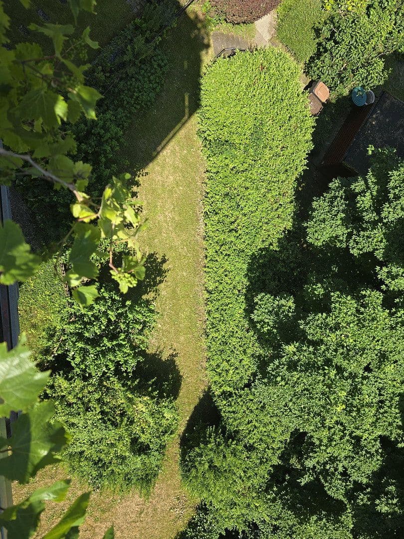 Prenájom bytu 3-izbový 93 m², Josef-Neuberger-Straße 26, Düsseldorf, Severné Porýnie - Westfálsko Prenájom bytu 3-izbový 93 m², Josef-Neuberger-Straße 26, Düsseldorf, Severné Porýnie - Westfálsko