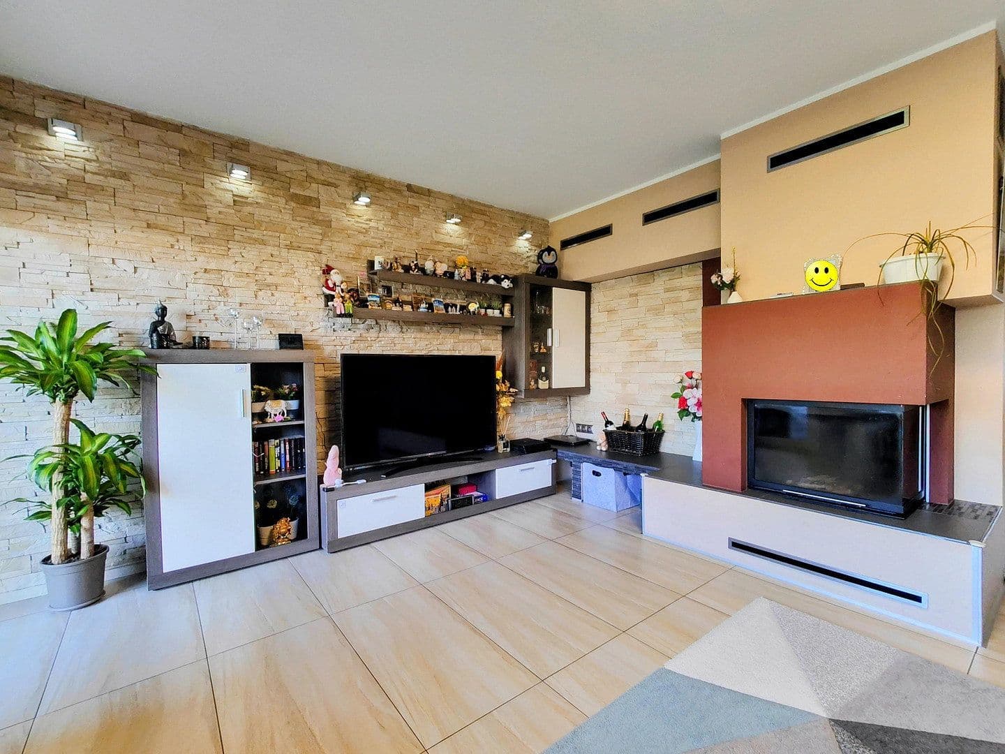 Predaj domu 160 m², pozemok 300 m², Duisburg, Severné Porýnie - Westfálsko Predaj domu 160 m², pozemok 300 m², Duisburg, Severné Porýnie - Westfálsko