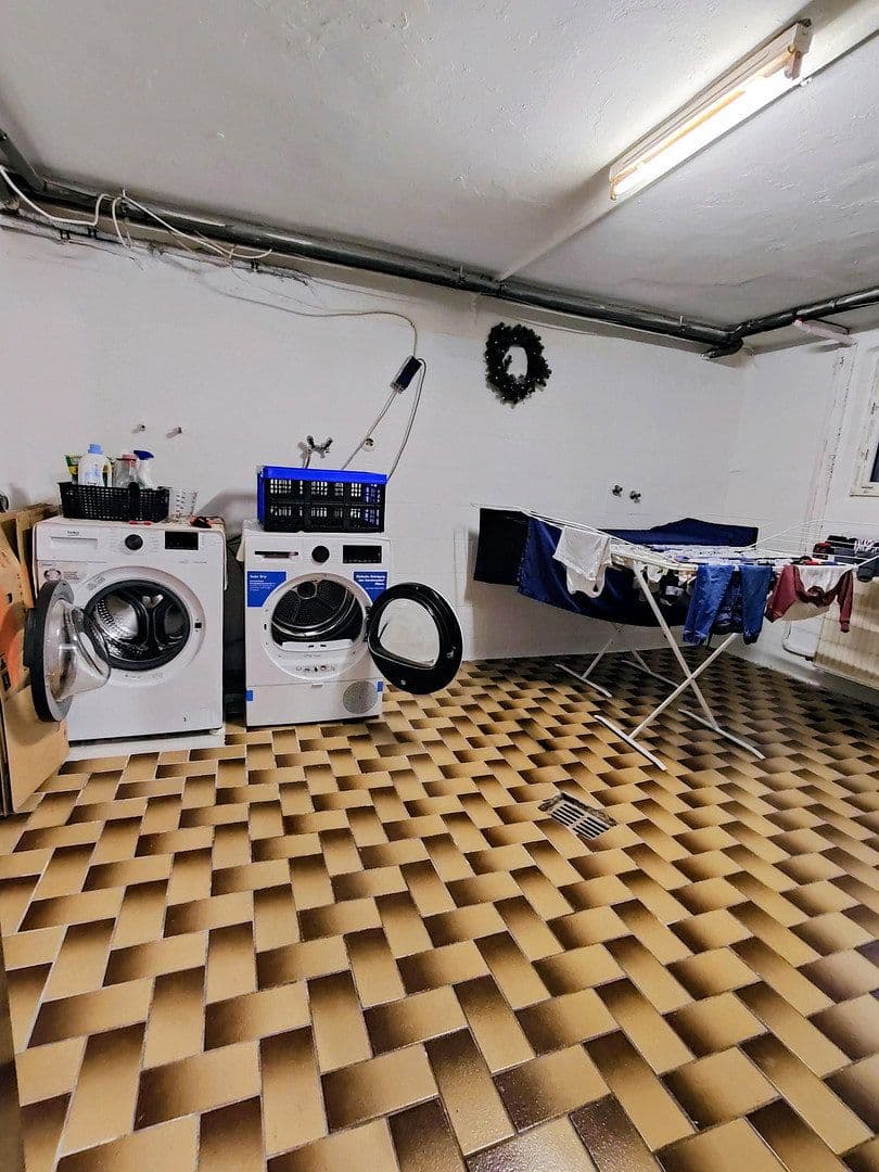 Predaj domu 160 m², pozemok 300 m², Duisburg, Severné Porýnie - Westfálsko Predaj domu 160 m², pozemok 300 m², Duisburg, Severné Porýnie - Westfálsko