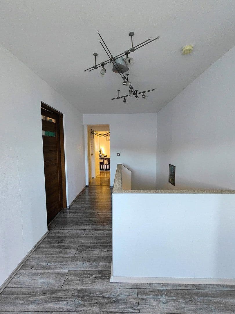 Predaj domu 160 m², pozemok 300 m², Duisburg, Severné Porýnie - Westfálsko Predaj domu 160 m², pozemok 300 m², Duisburg, Severné Porýnie - Westfálsko