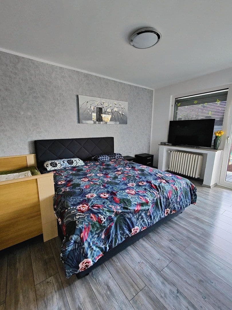 Predaj domu 160 m², pozemok 300 m², Duisburg, Severné Porýnie - Westfálsko Predaj domu 160 m², pozemok 300 m², Duisburg, Severné Porýnie - Westfálsko