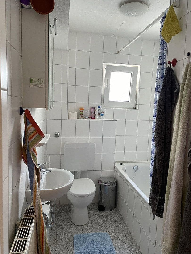 Prenájom bytu 3-izbový 96 m², Rüppurrer Str. 26, Karlsruhe, Bádensko-Wurttembersko Prenájom bytu 3-izbový 96 m², Rüppurrer Str. 26, Karlsruhe, Bádensko-Wurttembersko