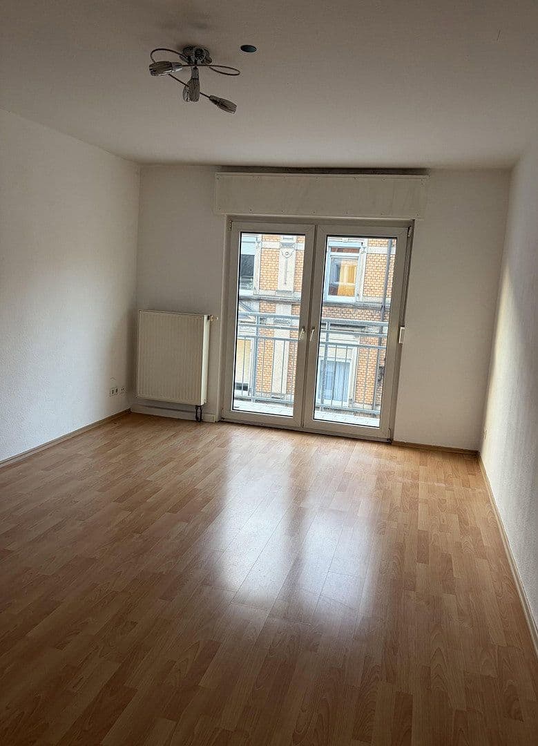 Prenájom bytu 3-izbový 96 m², Rüppurrer Str. 26, Karlsruhe, Bádensko-Wurttembersko Prenájom bytu 3-izbový 96 m², Rüppurrer Str. 26, Karlsruhe, Bádensko-Wurttembersko