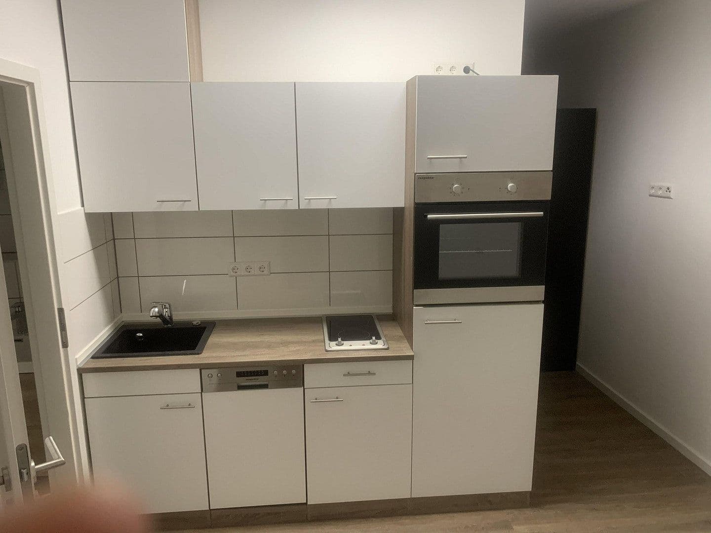 Prenájom bytu 1-izbový 19 m², Gartenstraße 76, Heilbronn, Bádensko-Wurttembersko Prenájom bytu 1-izbový 19 m², Gartenstraße 76, Heilbronn, Bádensko-Wurttembersko